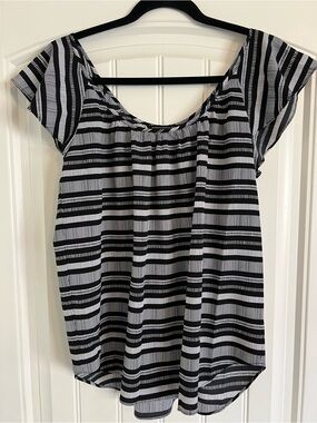 Banana Republic Black and White Striped Short Sleeve Blouse